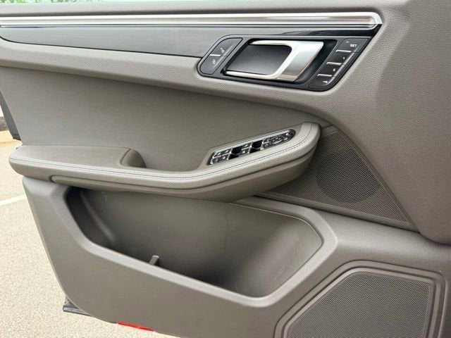 2018 Porsche Macan Base
